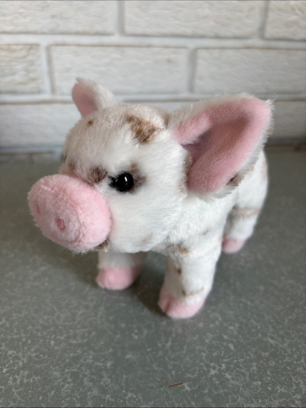 Yogi" brown spotted piglet from Douglas Cuddle Toys